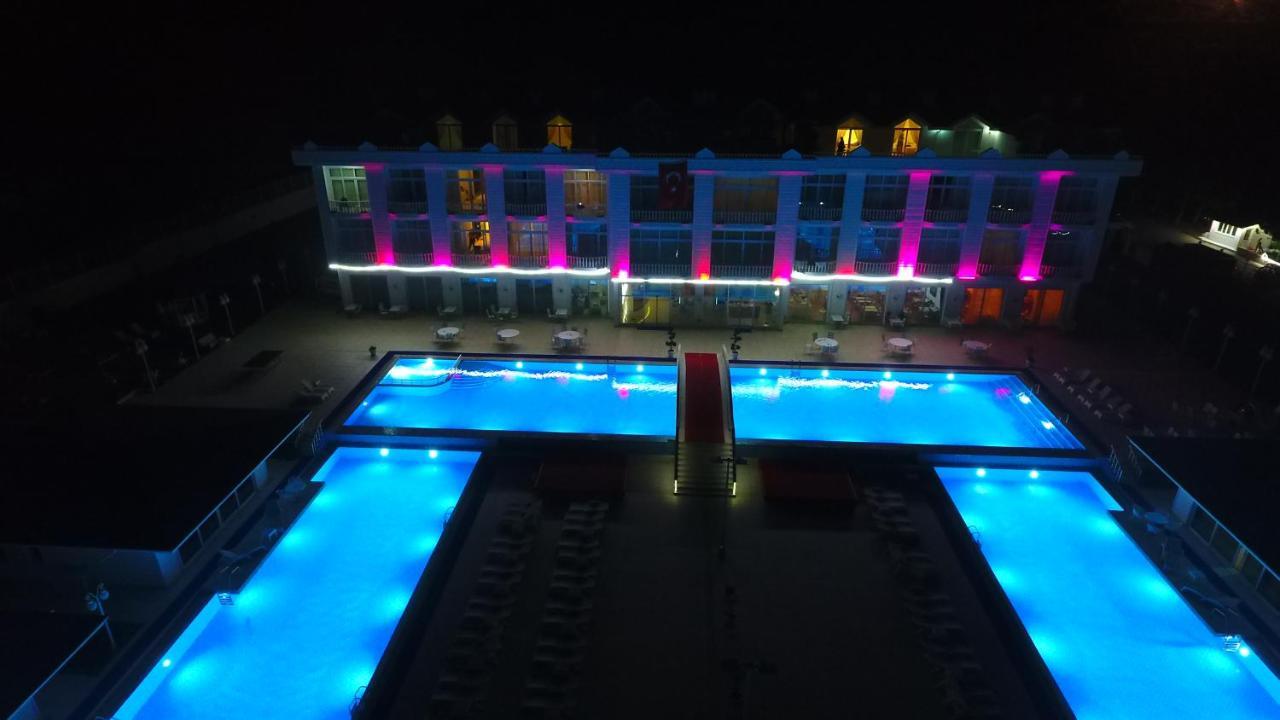 White Palace Hotel Yalova (Yalova) Ngoại thất bức ảnh
