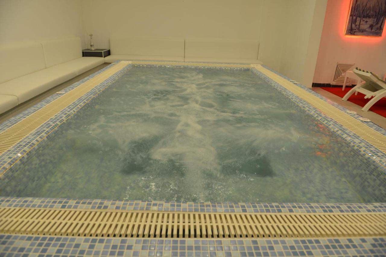 White Palace Hotel Yalova (Yalova) Ngoại thất bức ảnh